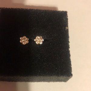New Genuine Diamond cluster earrings
